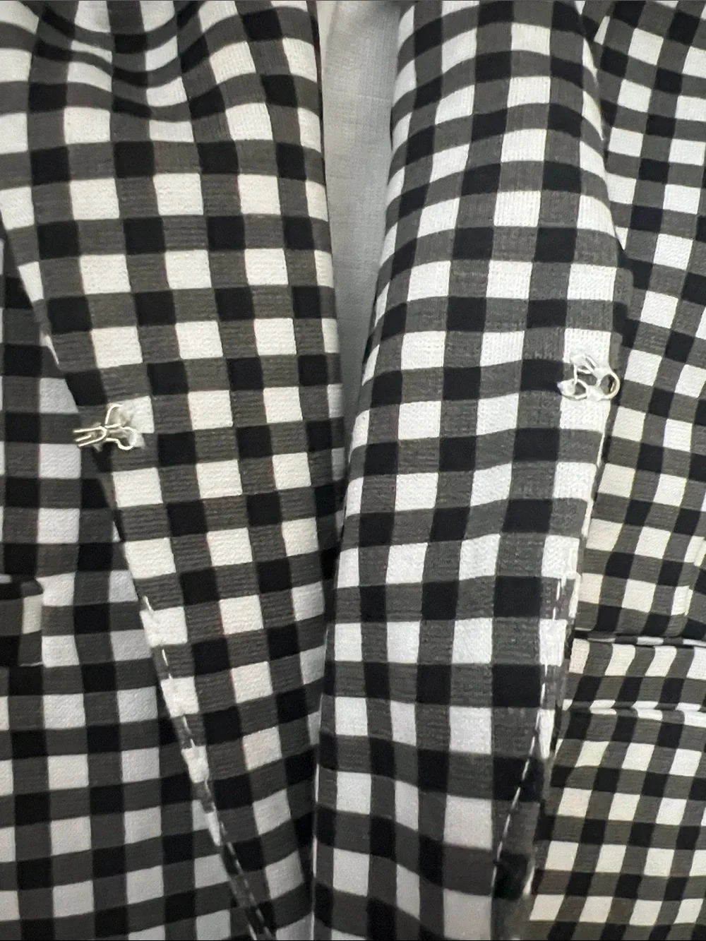 Amanda & Chelsea Gingham Blazer Jacket Black White Ruffle Cuff Stretch NWT 8